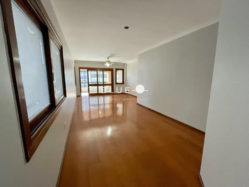 Apartamento com 4 quartos à venda, 138m2 em Torres - RS - imagem 3 Foto 3 de Apartamento com 4 quartos à venda, 138m2 em Torres - RS
