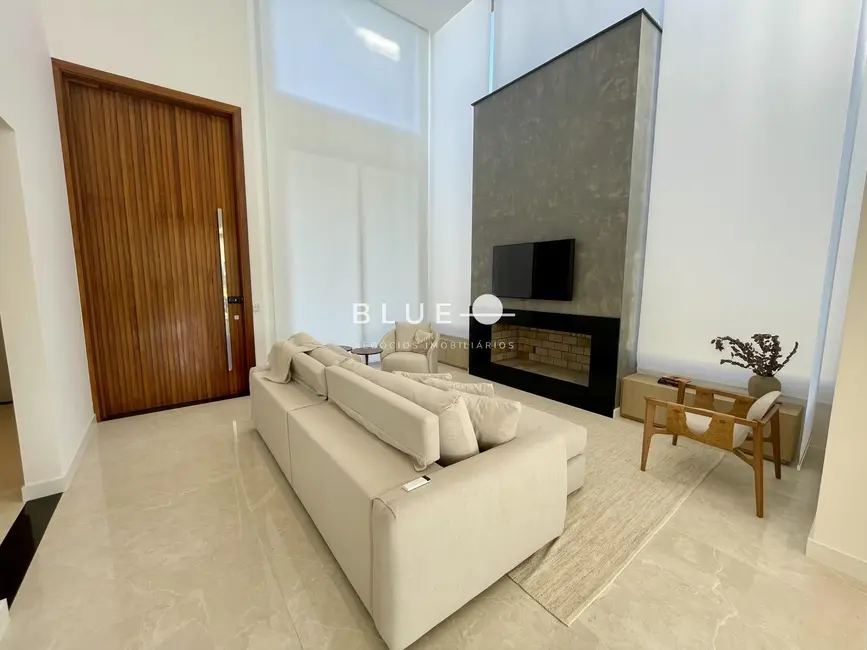 Casa de Condomínio com 3 quartos à venda, 264m2 em Torres - RS - imagem 7 Foto 7 de Casa de Condomínio com 3 quartos à venda, 264m2 em Torres - RS