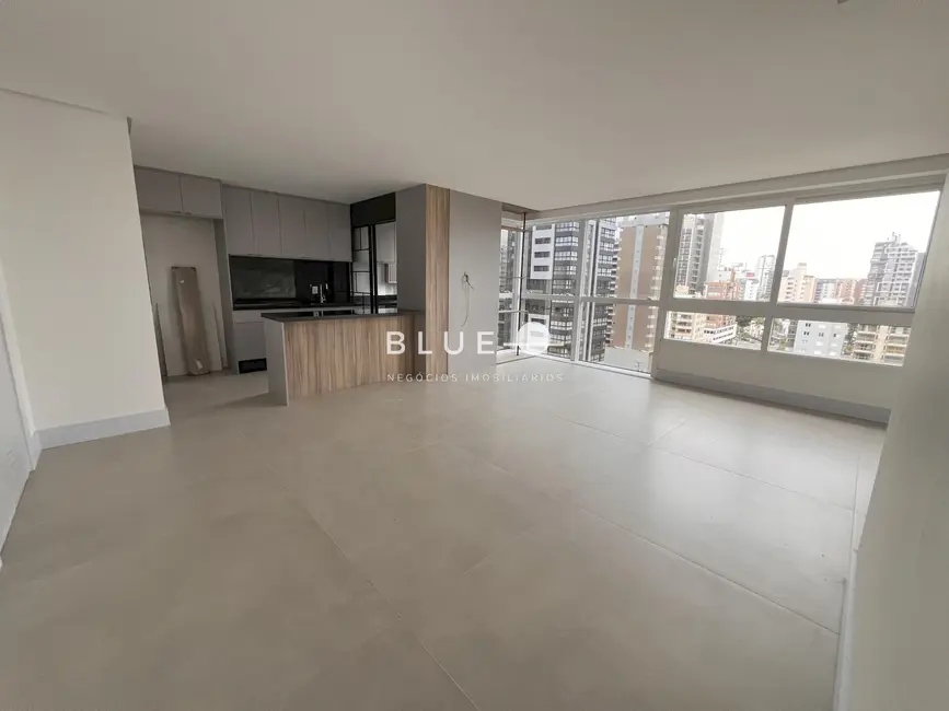 Apartamento com 3 quartos à venda, 110m2 em Torres - RS - imagem 1 Foto 1 de Apartamento com 3 quartos à venda, 110m2 em Torres - RS