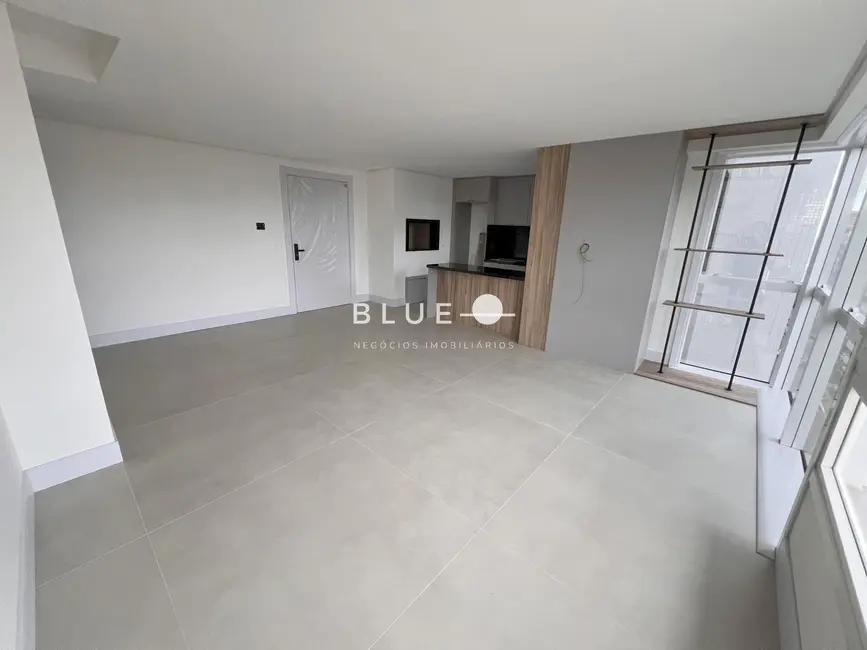 Apartamento com 3 quartos à venda, 110m2 em Torres - RS - imagem 6 Foto 6 de Apartamento com 3 quartos à venda, 110m2 em Torres - RS