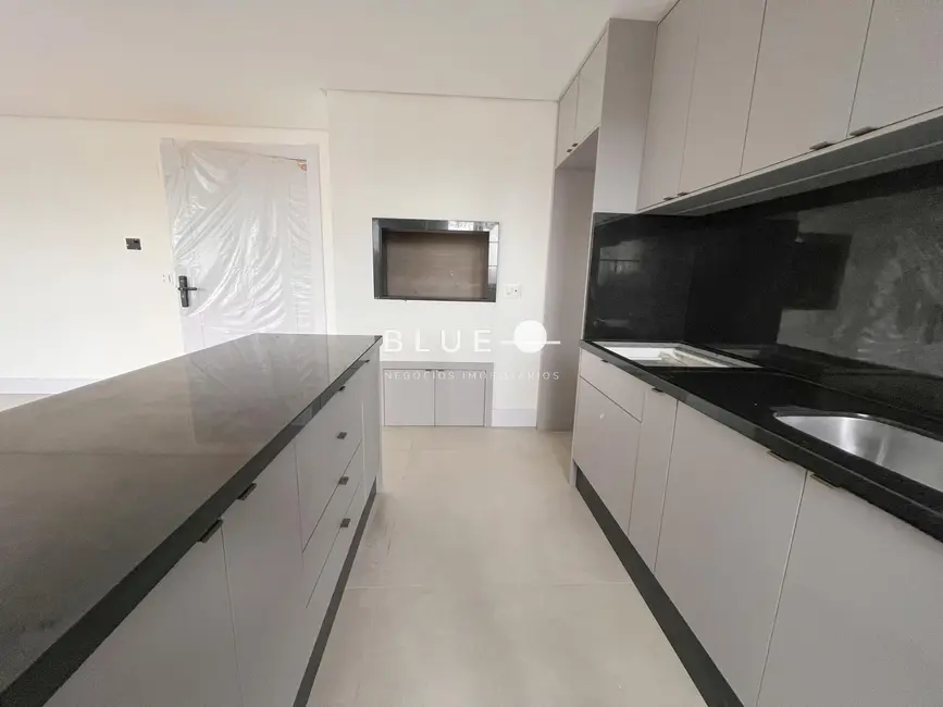 Apartamento com 3 quartos à venda, 110m2 em Torres - RS - imagem 4 Foto 4 de Apartamento com 3 quartos à venda, 110m2 em Torres - RS