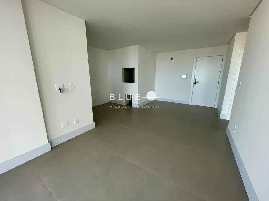 Apartamento com 2 quartos à venda, 76m2 em Torres - RS - imagem 8 Foto 8 de Apartamento com 2 quartos à venda, 76m2 em Torres - RS