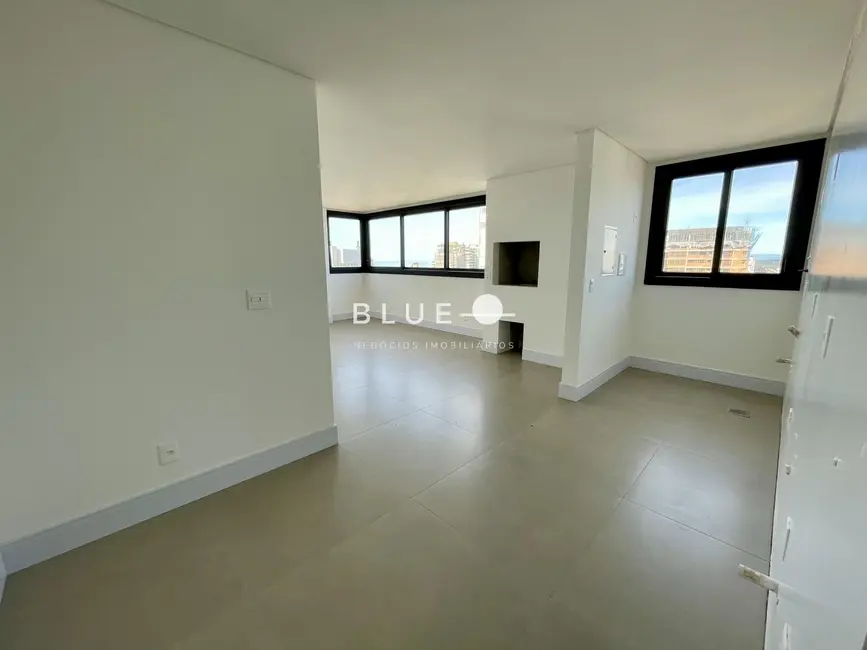 Apartamento com 2 quartos à venda, 78m2 em Torres - RS - imagem 2 Foto 2 de Apartamento com 2 quartos à venda, 78m2 em Torres - RS