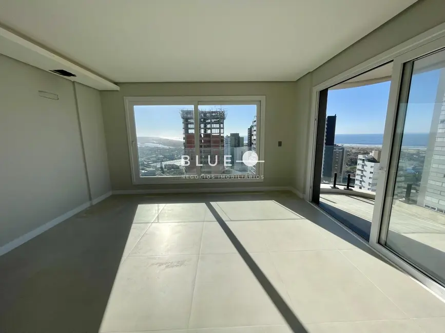 Apartamento com 3 quartos à venda, 106m2 em Torres - RS - imagem 4 Foto 4 de Apartamento com 3 quartos à venda, 106m2 em Torres - RS