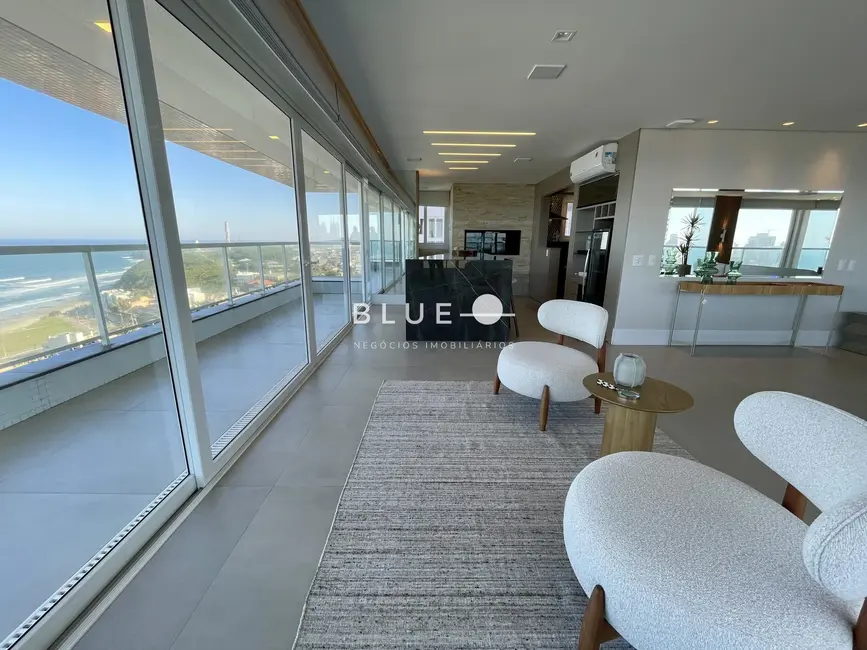 Apartamento com 4 quartos à venda, 296m2 em Torres - RS - imagem 4 Foto 4 de Apartamento com 4 quartos à venda, 296m2 em Torres - RS