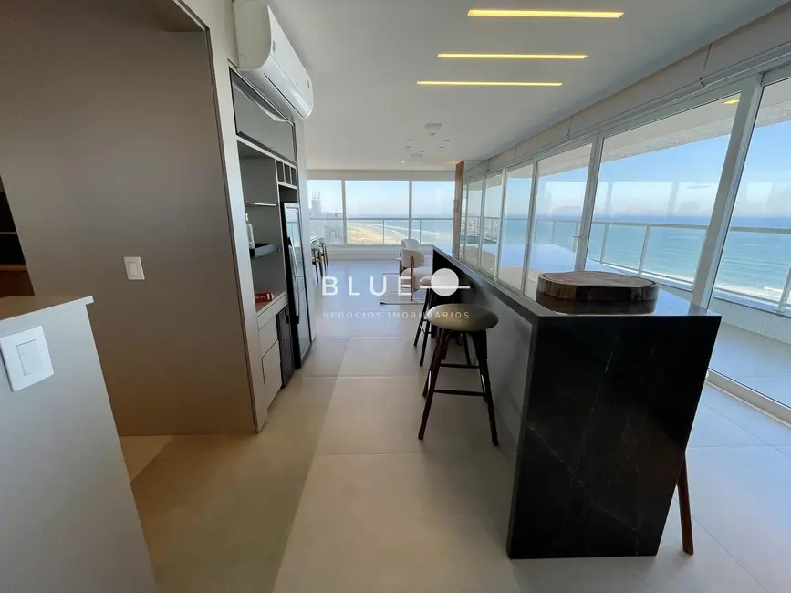 Apartamento com 4 quartos à venda, 296m2 em Torres - RS - imagem 9 Foto 9 de Apartamento com 4 quartos à venda, 296m2 em Torres - RS