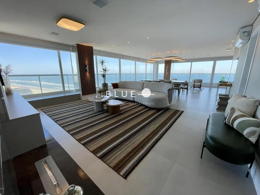 Foto 1 de Apartamento com 4 quartos à venda, 296m2 em Torres - RS
