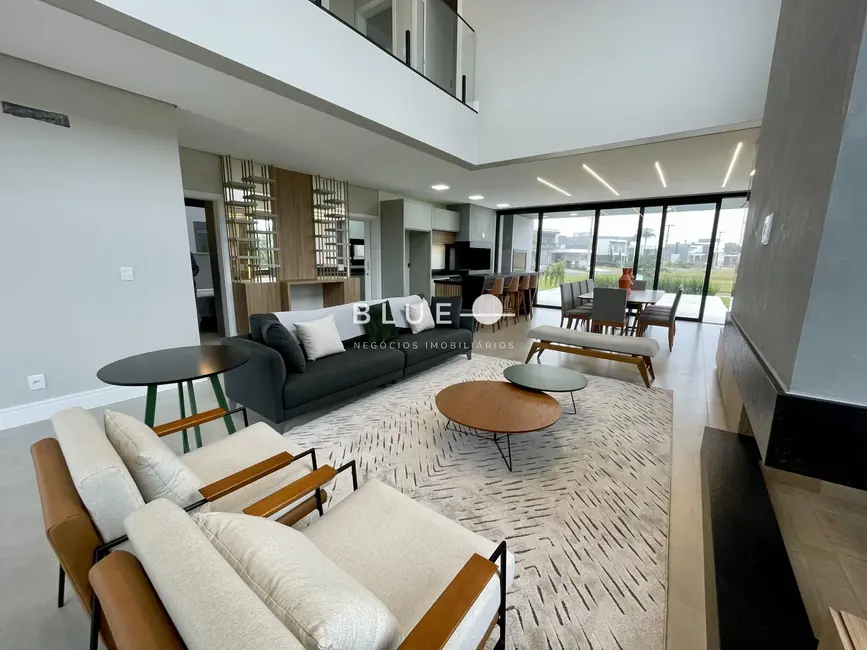 Casa de Condomínio com 4 quartos à venda, 339m2 em Torres - RS - imagem 5 Foto 5 de Casa de Condomínio com 4 quartos à venda, 339m2 em Torres - RS