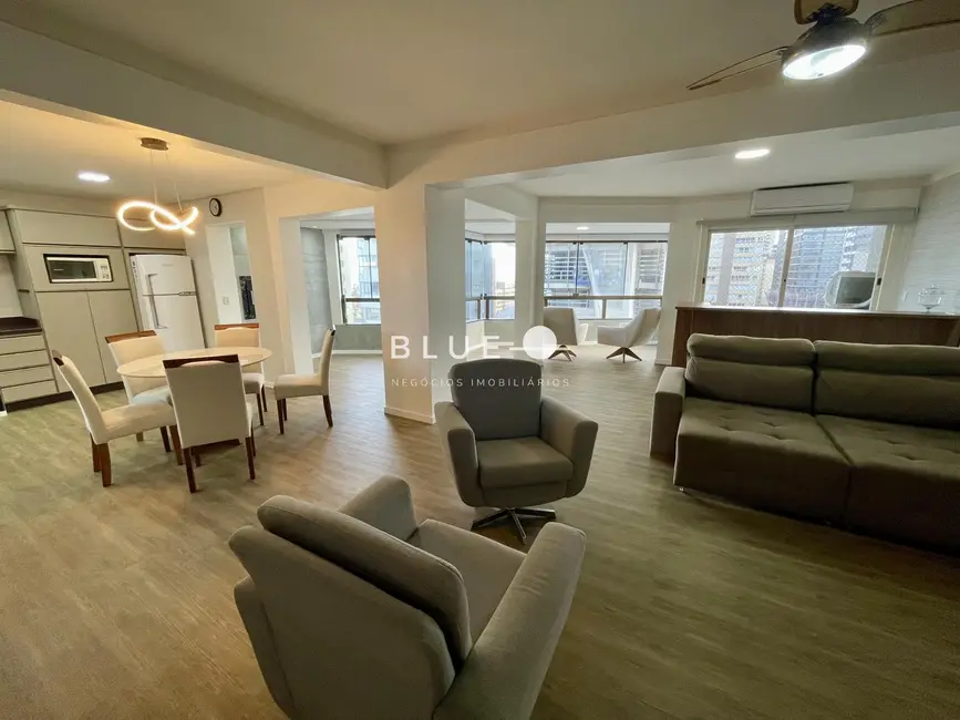 Apartamento com 3 quartos à venda, 167m2 em Torres - RS - imagem 3 Foto 3 de Apartamento com 3 quartos à venda, 167m2 em Torres - RS