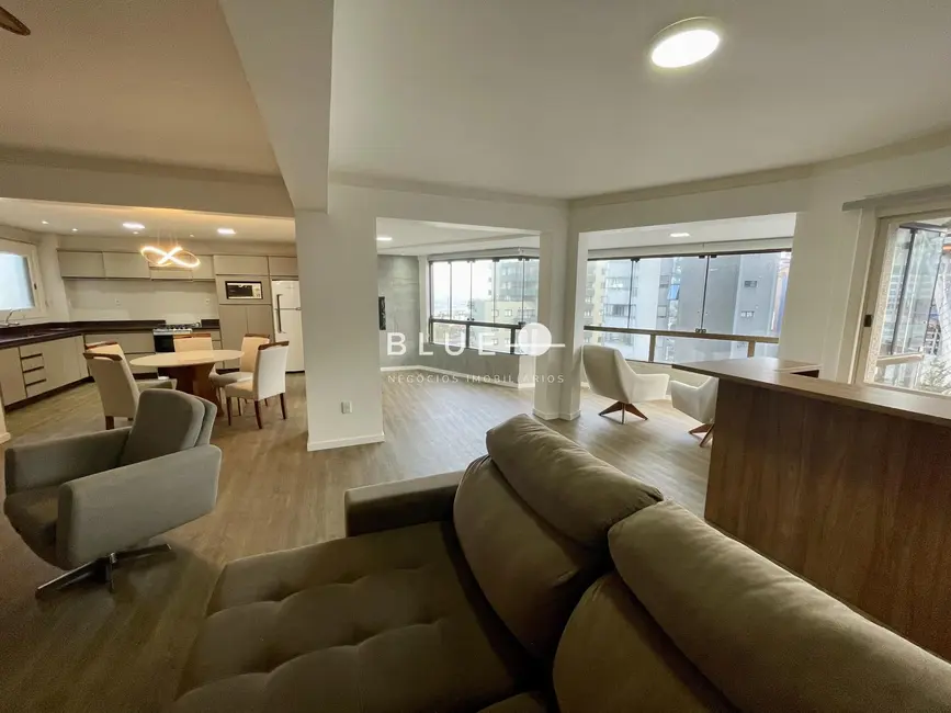 Apartamento com 3 quartos à venda, 167m2 em Torres - RS - imagem 4 Foto 4 de Apartamento com 3 quartos à venda, 167m2 em Torres - RS