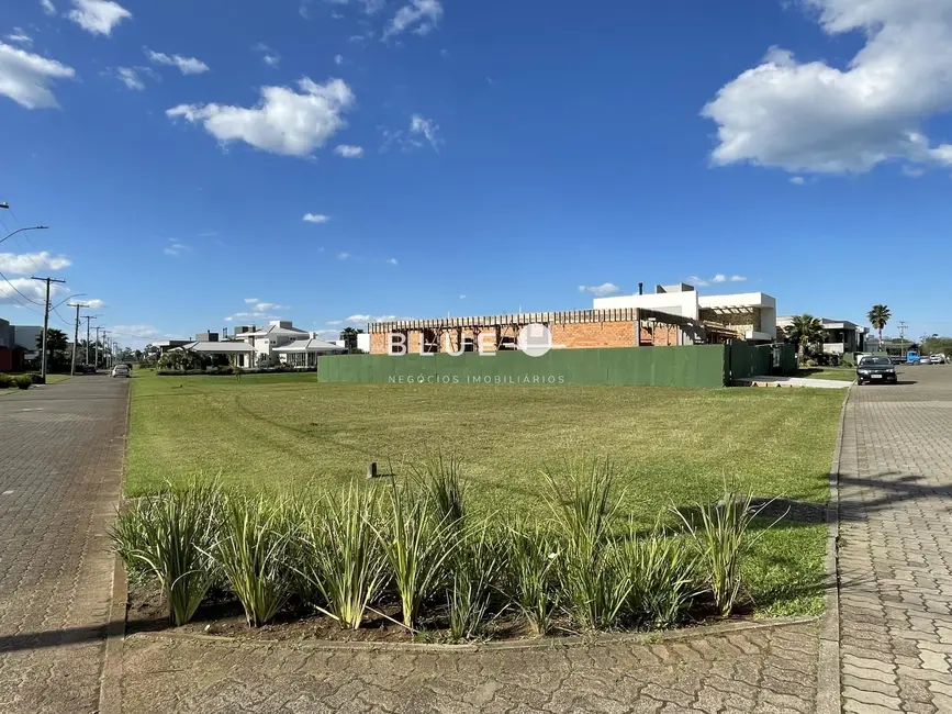 Terreno / Lote à venda, 551m2 em Torres - RS - imagem 1 Foto 1 de Terreno / Lote à venda, 551m2 em Torres - RS