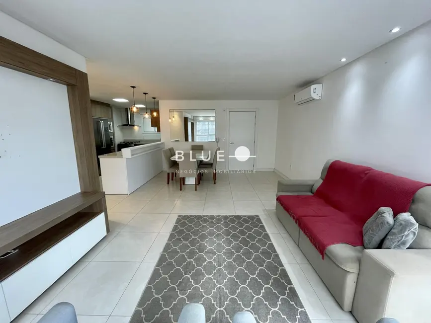 Apartamento com 3 quartos à venda, 105m2 em Centro, Torres - RS - imagem 5 Foto 5 de Apartamento com 3 quartos à venda, 105m2 em Centro, Torres - RS