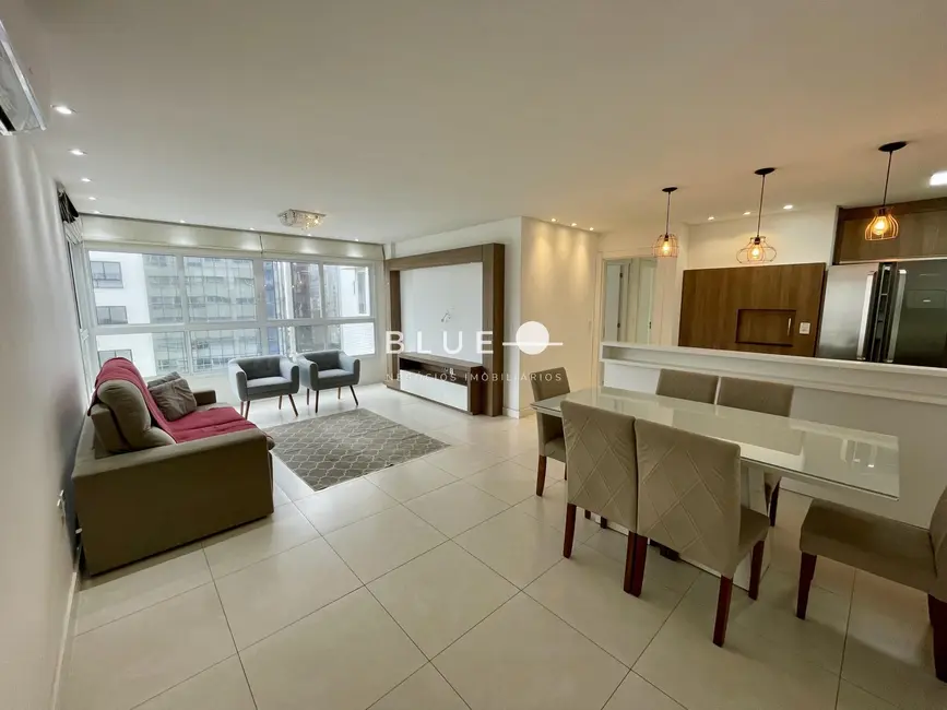 Apartamento com 3 quartos à venda, 105m2 em Centro, Torres - RS - imagem 2 Foto 2 de Apartamento com 3 quartos à venda, 105m2 em Centro, Torres - RS