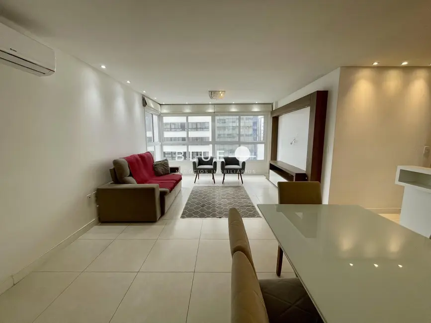 Apartamento com 3 quartos à venda, 105m2 em Centro, Torres - RS - imagem 3 Foto 3 de Apartamento com 3 quartos à venda, 105m2 em Centro, Torres - RS