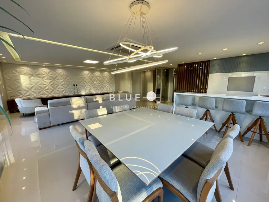 Apartamento com 4 quartos à venda, 216m2 em Torres - RS - imagem 8 Foto 8 de Apartamento com 4 quartos à venda, 216m2 em Torres - RS