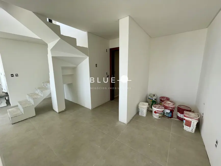 Apartamento com 3 quartos à venda, 259m2 em Torres - RS - imagem 5 Foto 5 de Apartamento com 3 quartos à venda, 259m2 em Torres - RS