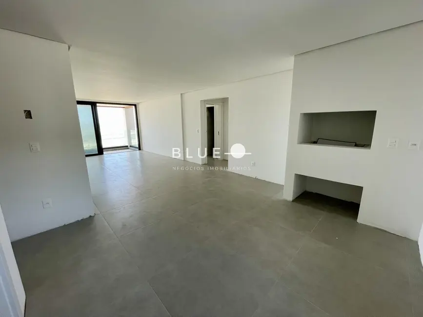 Apartamento com 2 quartos à venda, 95m2 em Torres - RS - imagem 2 Foto 2 de Apartamento com 2 quartos à venda, 95m2 em Torres - RS