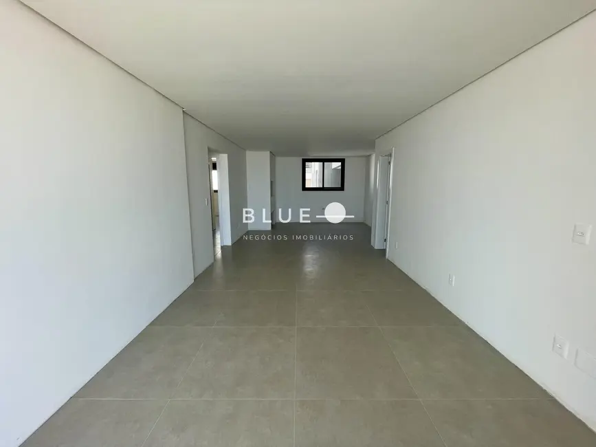 Apartamento com 2 quartos à venda, 95m2 em Torres - RS - imagem 5 Foto 5 de Apartamento com 2 quartos à venda, 95m2 em Torres - RS