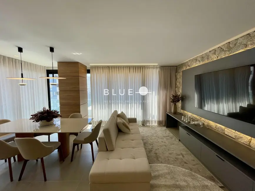 Apartamento com 2 quartos à venda, 88m2 em Centro, Torres - RS - imagem 2 Foto 2 de Apartamento com 2 quartos à venda, 88m2 em Centro, Torres - RS