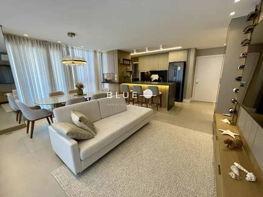 Apartamento com 3 quartos à venda, 109m2 em Centro, Torres - RS - imagem 5 Foto 5 de Apartamento com 3 quartos à venda, 109m2 em Centro, Torres - RS