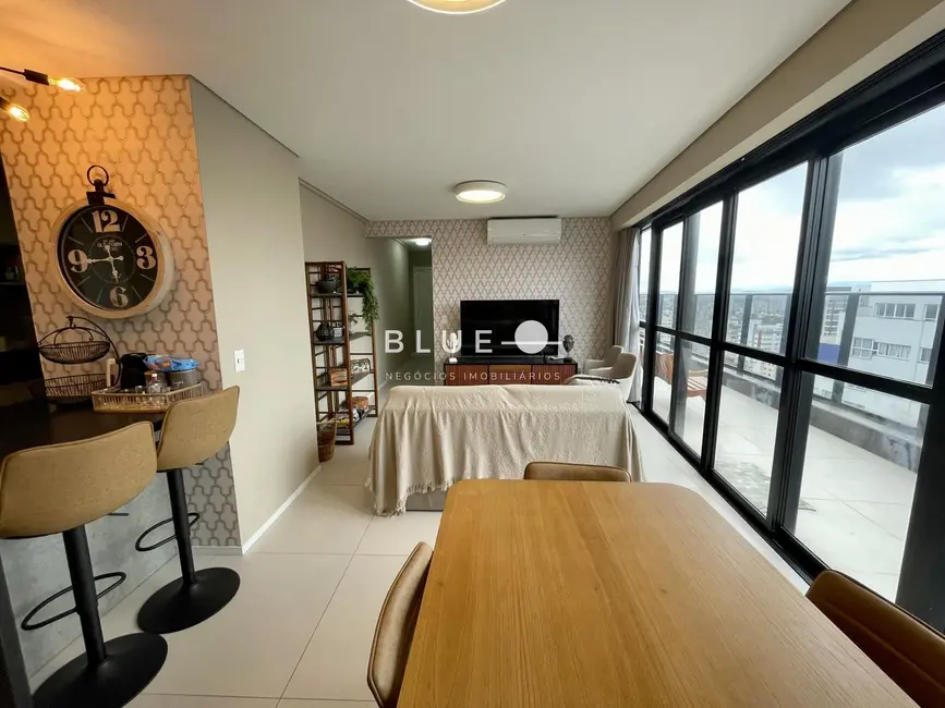 Apartamento com 2 quartos à venda, 110m2 em Centro, Torres - RS - imagem 4 Foto 4 de Apartamento com 2 quartos à venda, 110m2 em Centro, Torres - RS