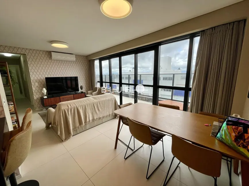 Apartamento com 2 quartos à venda, 110m2 em Centro, Torres - RS - imagem 3 Foto 3 de Apartamento com 2 quartos à venda, 110m2 em Centro, Torres - RS