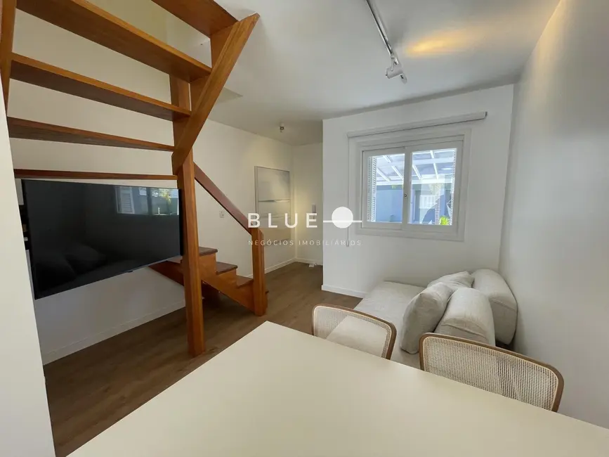 Foto 5 de Sobrado com 2 quartos à venda, 55m2 em Torres - RS