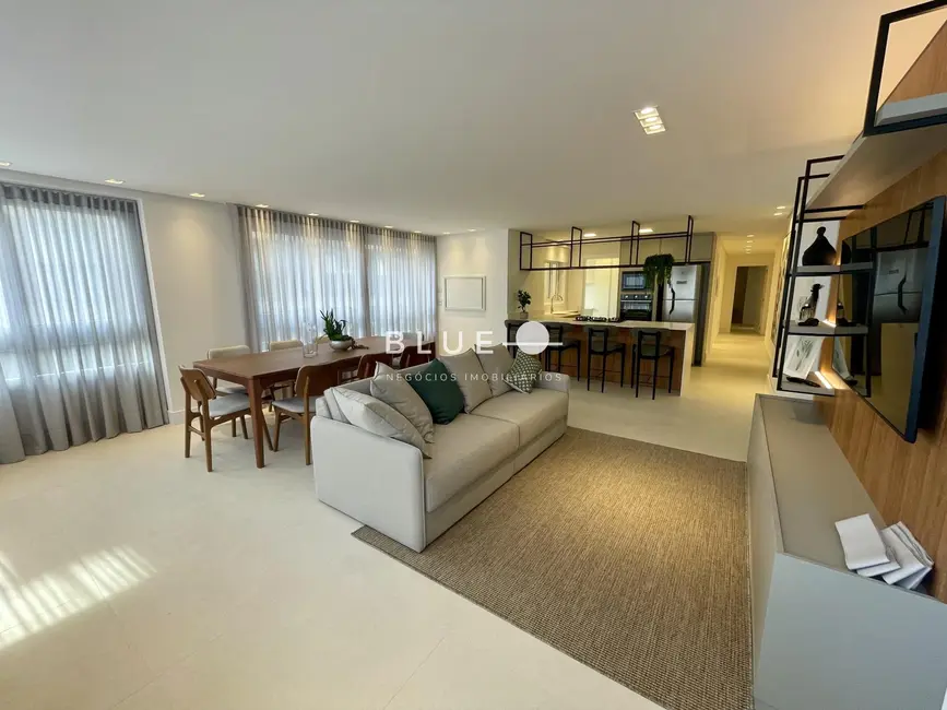 Apartamento com 3 quartos à venda, 130m2 em Torres - RS - imagem 8 Foto 8 de Apartamento com 3 quartos à venda, 130m2 em Torres - RS