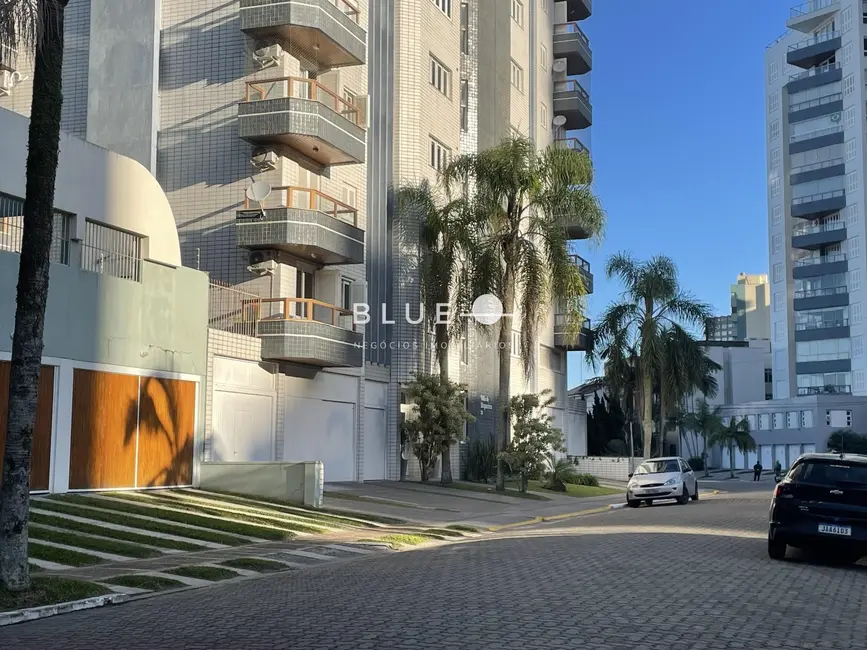 Apartamento com 3 quartos à venda, 155m2 em Torres - RS - imagem 1 Foto 1 de Apartamento com 3 quartos à venda, 155m2 em Torres - RS