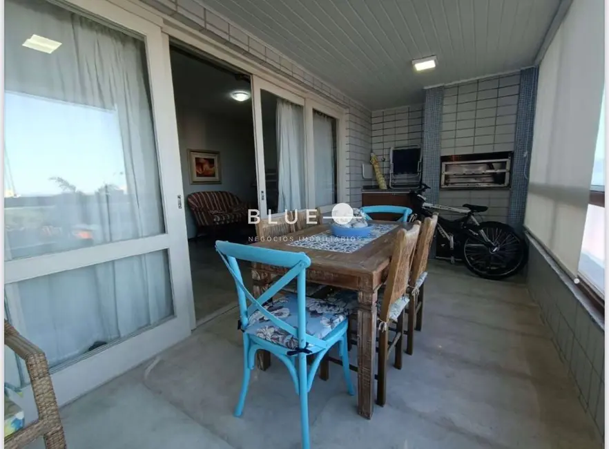 Apartamento com 3 quartos à venda, 155m2 em Torres - RS - imagem 5 Foto 5 de Apartamento com 3 quartos à venda, 155m2 em Torres - RS