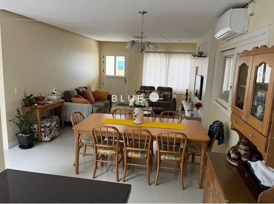 Casa com 3 quartos à venda, 200m2 em Torres - RS - imagem 4 Foto 4 de Casa com 3 quartos à venda, 200m2 em Torres - RS