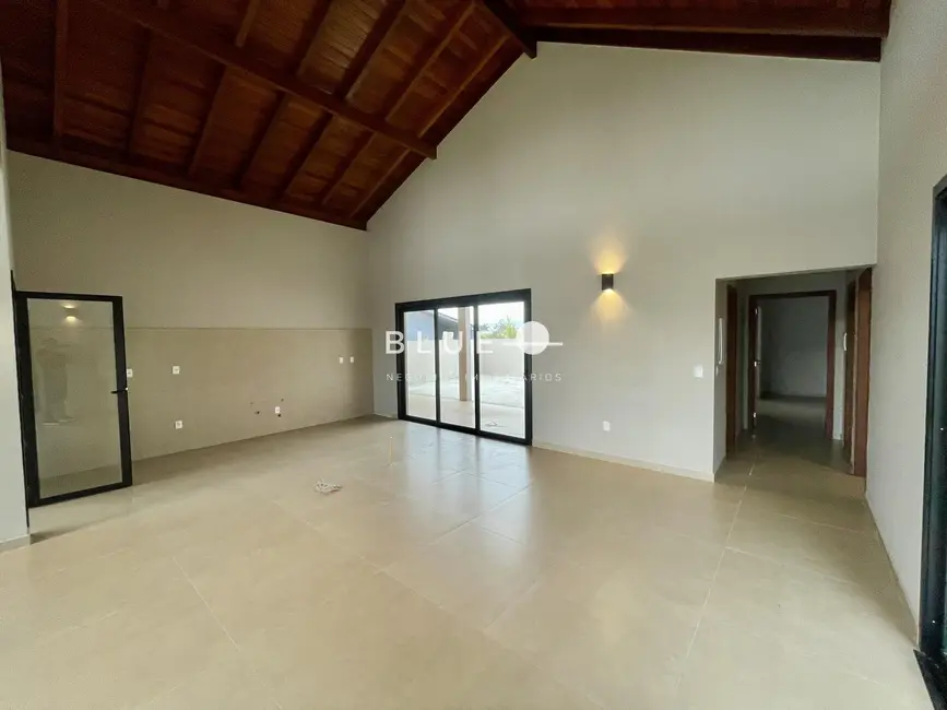 Casa com 3 quartos à venda, 215m2 em Torres - RS - imagem 4 Foto 4 de Casa com 3 quartos à venda, 215m2 em Torres - RS