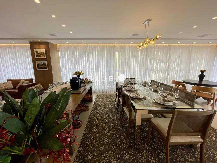 Foto 8 de Apartamento com 4 quartos à venda, 296m2 em Torres - RS