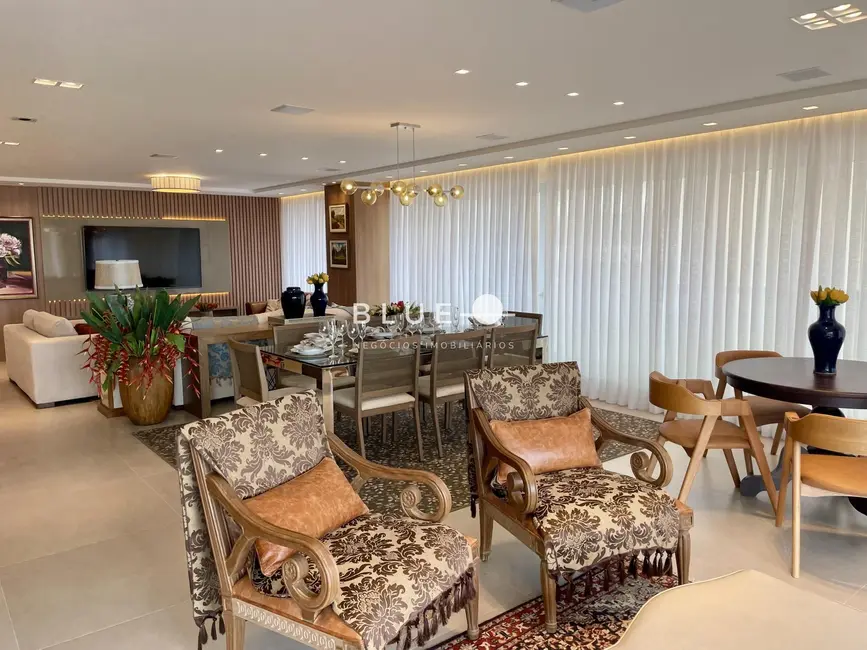 Foto 1 de Apartamento com 4 quartos à venda, 296m2 em Torres - RS