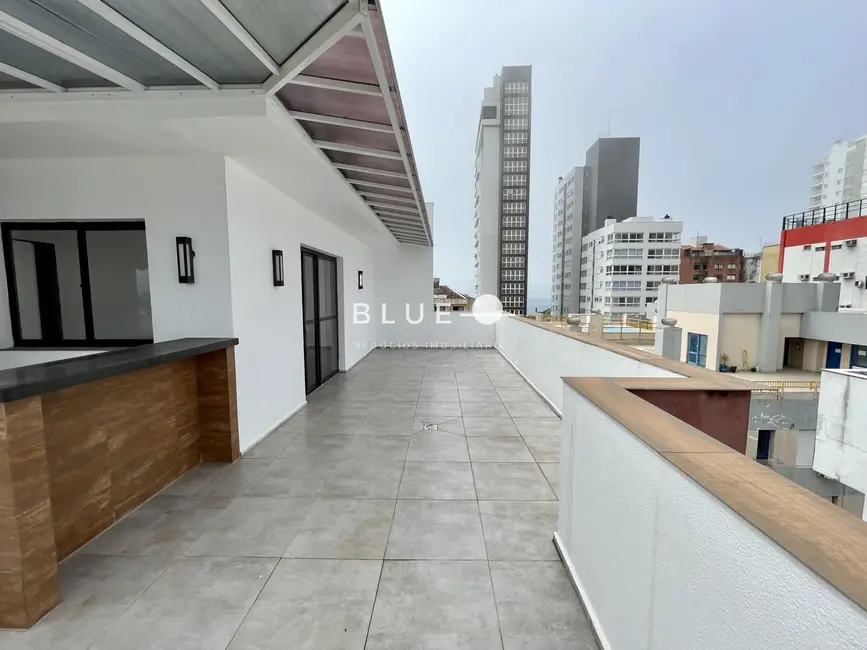 Foto 1 de Apartamento com 2 quartos à venda, 135m2 em Centro, Torres - RS