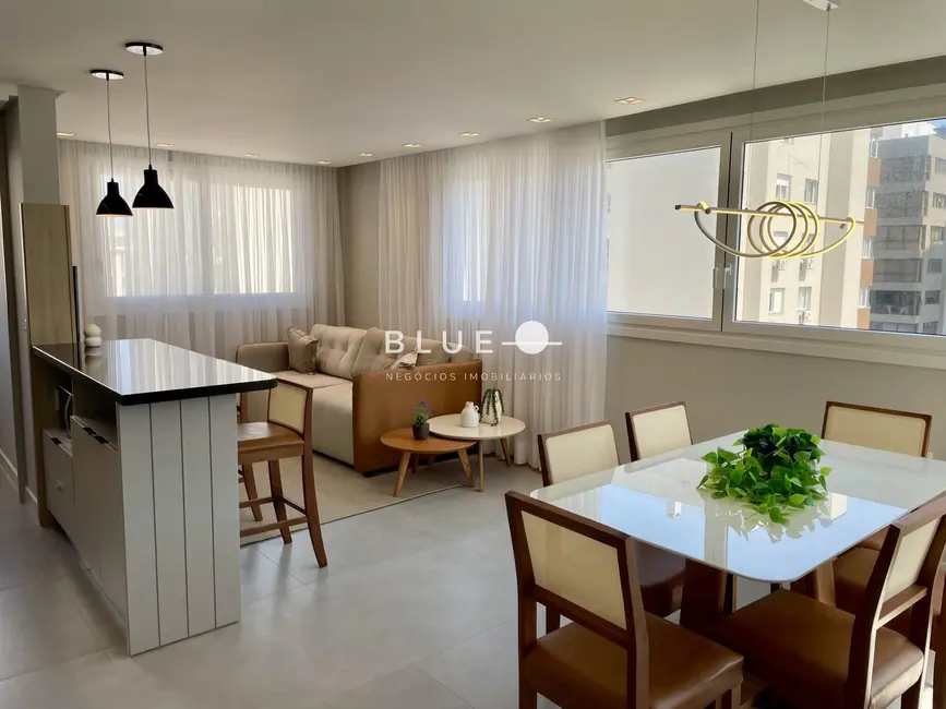 Foto 1 de Apartamento com 2 quartos à venda, 78m2 em Centro, Torres - RS