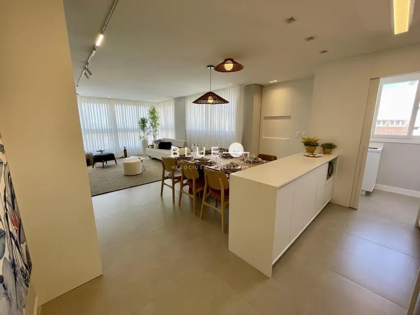 Foto 2 de Apartamento com 2 quartos à venda, 90m2 em Centro, Torres - RS