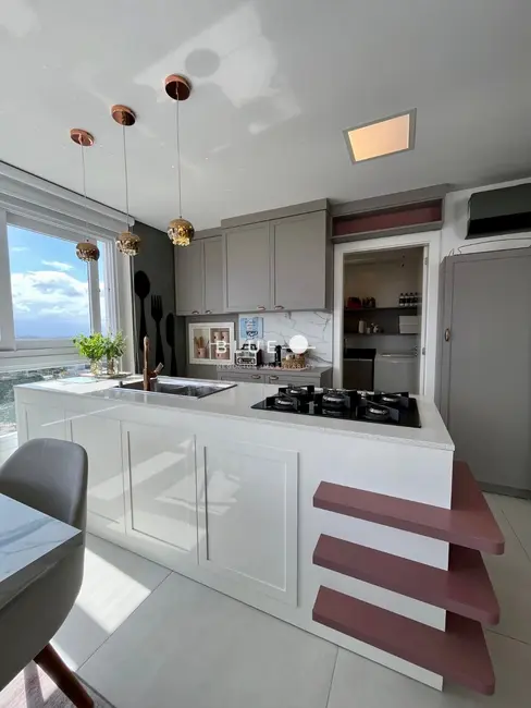 Apartamento com 2 quartos à venda, 90m2 em Centro, Torres - RS - imagem 8 Foto 8 de Apartamento com 2 quartos à venda, 90m2 em Centro, Torres - RS