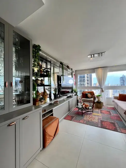 Apartamento com 2 quartos à venda, 90m2 em Centro, Torres - RS - imagem 2 Foto 2 de Apartamento com 2 quartos à venda, 90m2 em Centro, Torres - RS