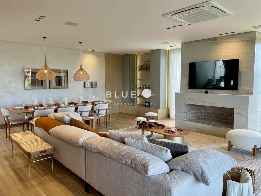 Foto 1 de Casa de Condomínio com 4 quartos à venda, 430m2 em Torres - RS