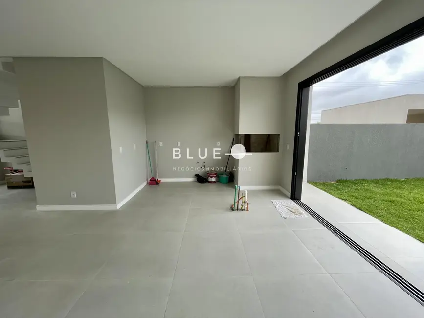 Foto 7 de Sobrado com 3 quartos à venda, 140m2 em Torres - RS