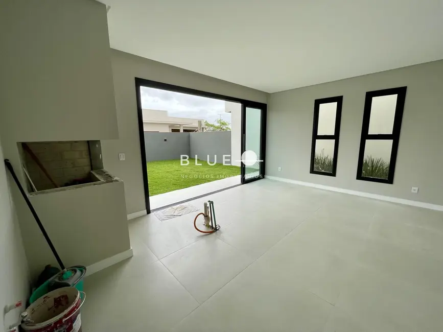 Foto 8 de Sobrado com 3 quartos à venda, 140m2 em Torres - RS