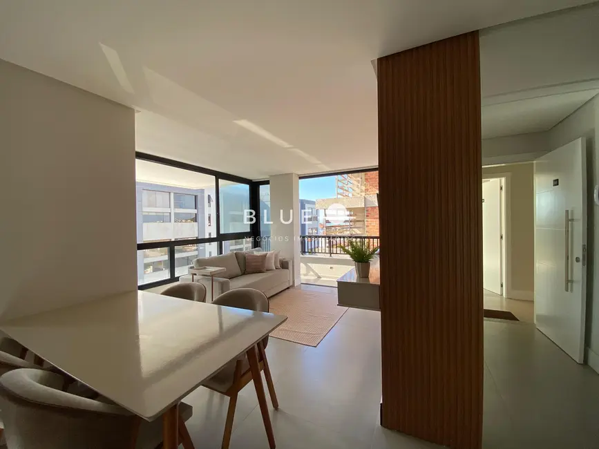 Apartamento com 2 quartos à venda, 60m2 em Torres - RS - imagem 2 Foto 2 de Apartamento com 2 quartos à venda, 60m2 em Torres - RS