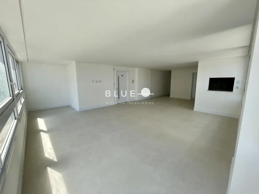 Foto 5 de Apartamento com 3 quartos à venda, 130m2 em Torres - RS