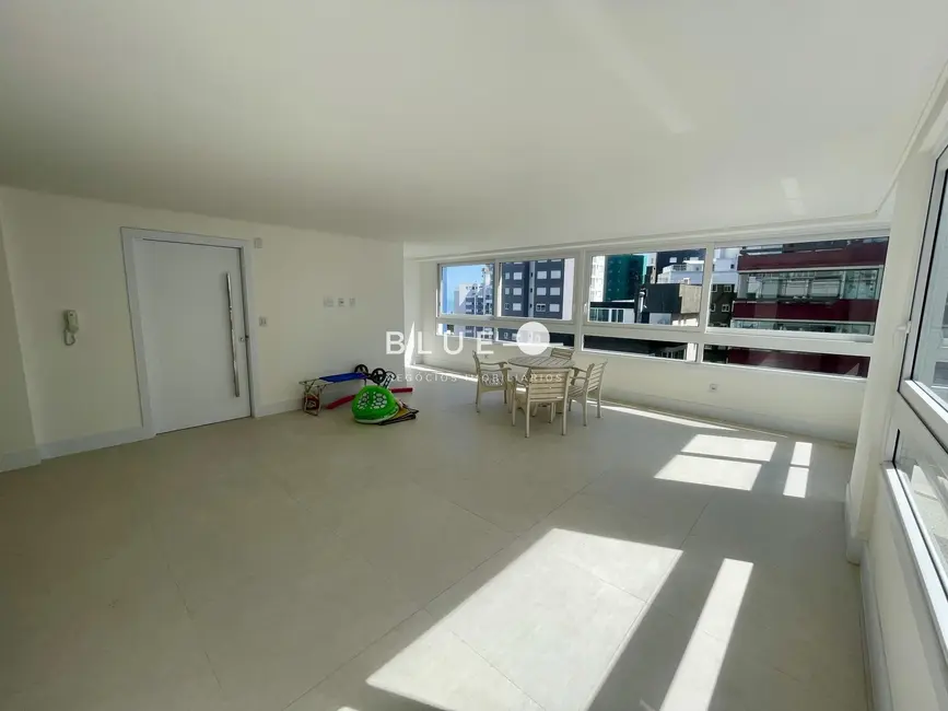 Foto 8 de Apartamento com 3 quartos à venda, 129m2 em Torres - RS