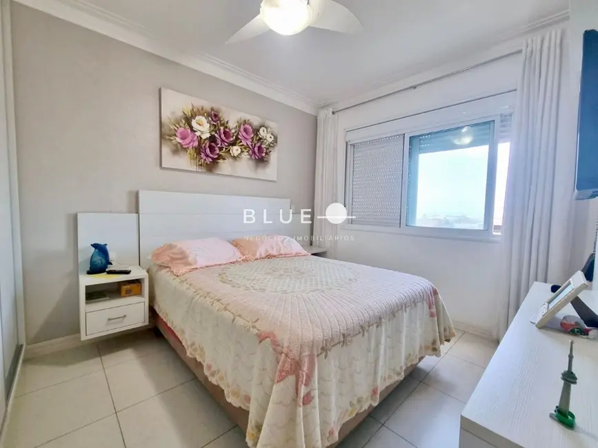 Foto 9 de Apartamento com 2 quartos à venda, 80m2 em Torres - RS