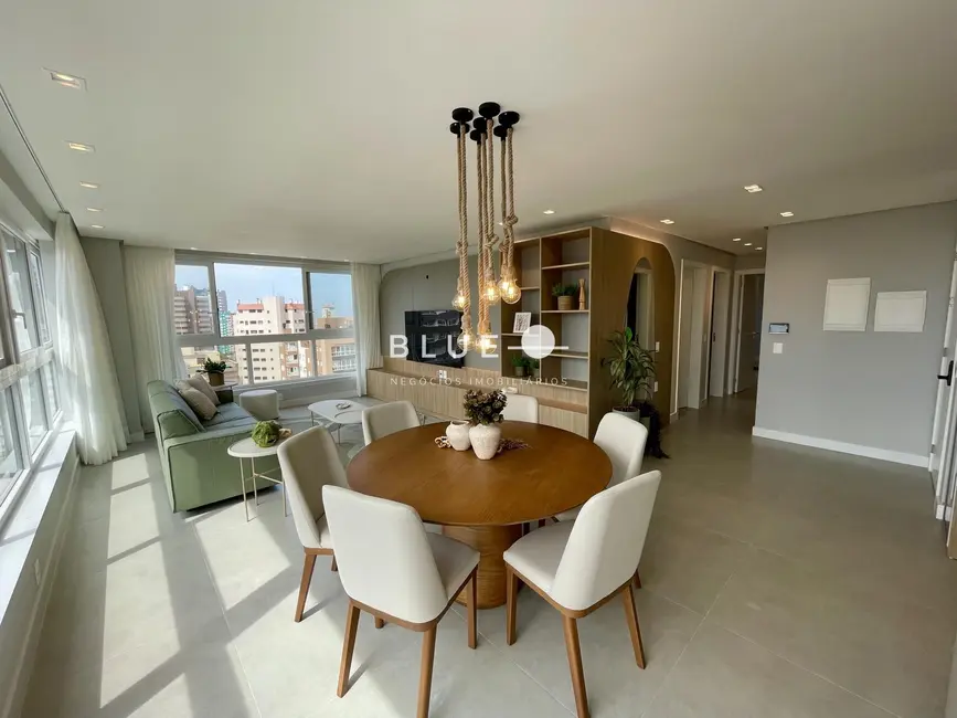 Apartamento com 3 quartos à venda, 108m2 em Centro, Torres - RS - imagem 7 Foto 7 de Apartamento com 3 quartos à venda, 108m2 em Centro, Torres - RS