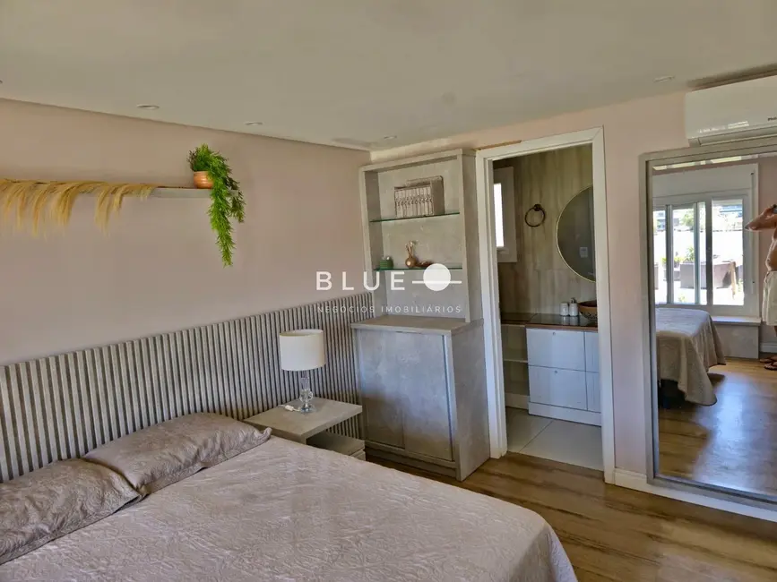 Foto 7 de Casa com 4 quartos à venda, 150m2 em Torres - RS