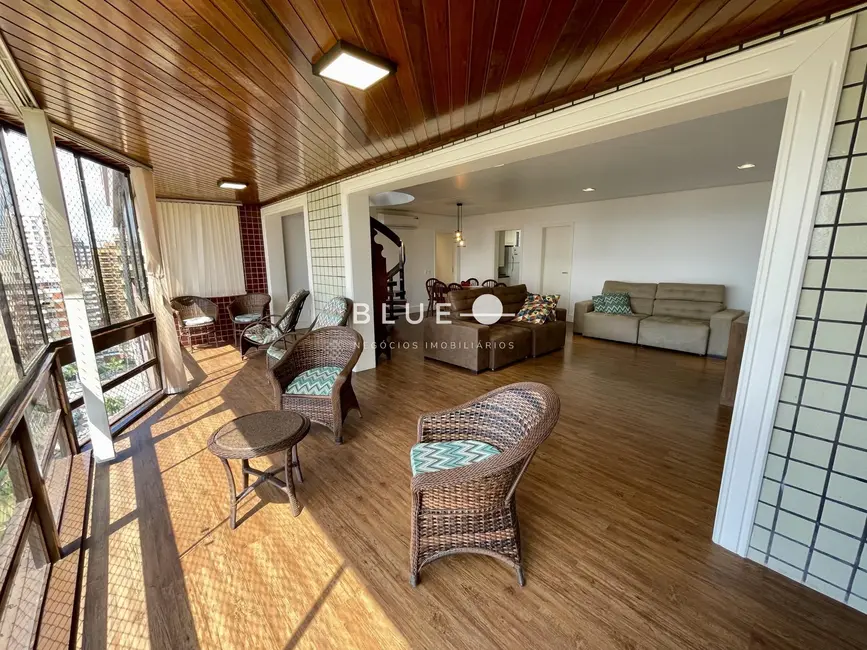 Foto 8 de Apartamento com 4 quartos à venda, 380m2 em Torres - RS