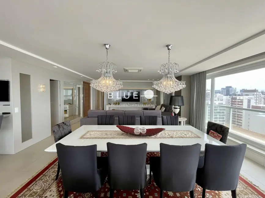 Foto 6 de Apartamento com 4 quartos à venda, 296m2 em Torres - RS